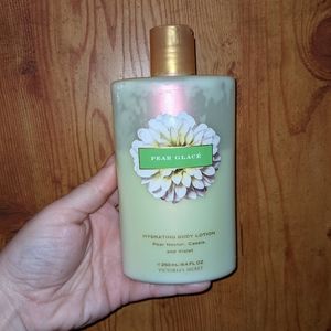 RARE VS Pear Glace Lotion